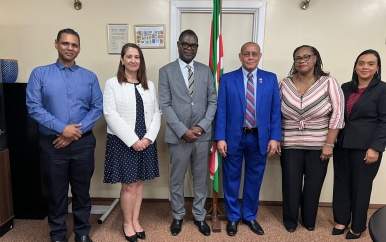 Nieuwe PAHO-vertegenwoordiger voor Suriname aangekondigd door ministerie van Volksgezondheid