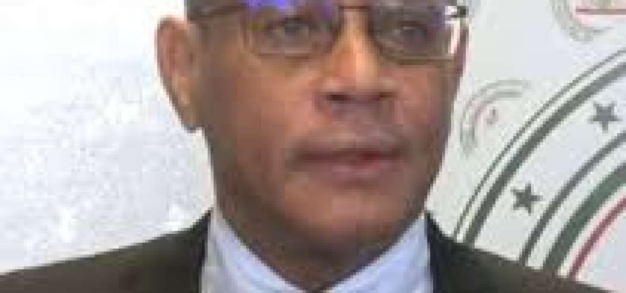 Arbeid-minister Mac Andrew: “Diverse sectoren bedrijfsleven genoodzaakt gastarbeiders te importeren”