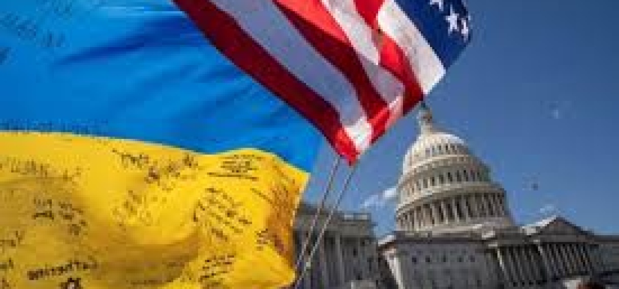 Amerikaanse $ 95 miljard hulppakket overleeft eerste horde