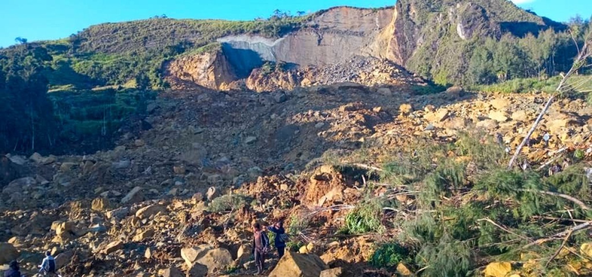 Aardverschuiving in Papoea-Nieuw-Guinea kost meer dan 100 mensen het leven