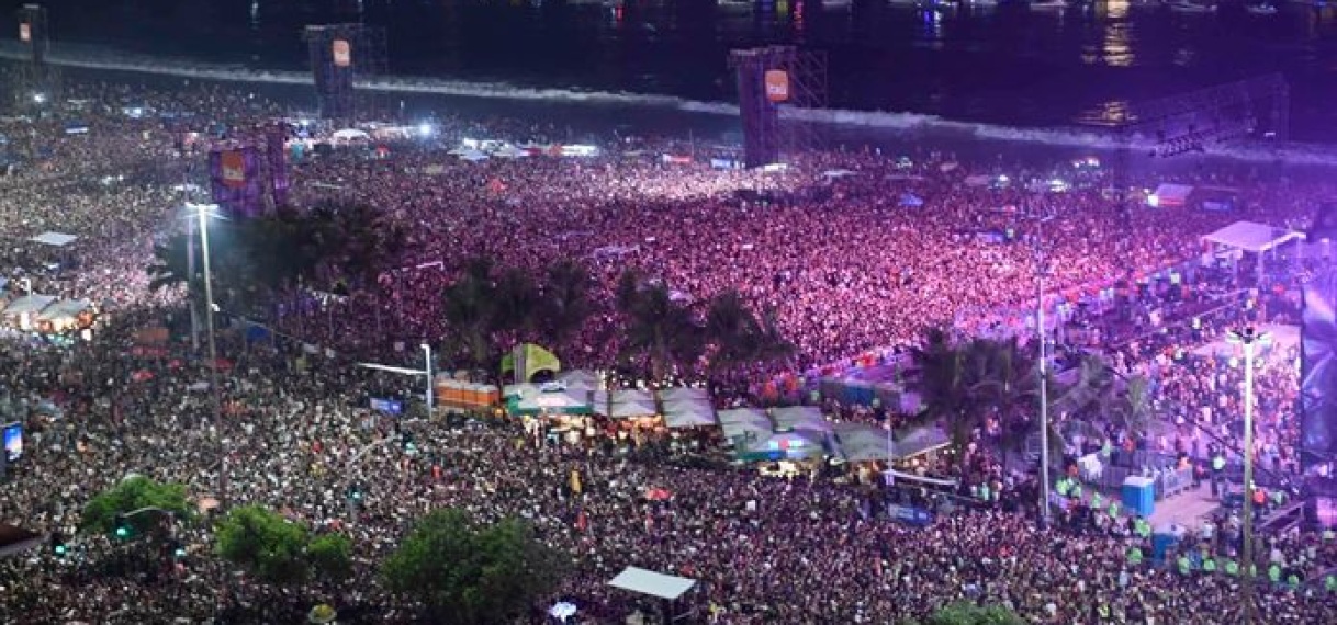 1,6 miljoen mensen gaan los op strand Copacabana tijdens concert Madonna