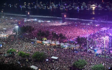 1,6 miljoen mensen gaan los op strand Copacabana tijdens concert Madonna