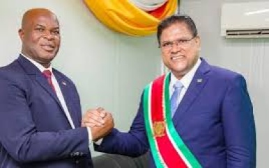 Regelingen en prioriteiten van de regering Santokhi-Brunswijk voor een sterker Suriname