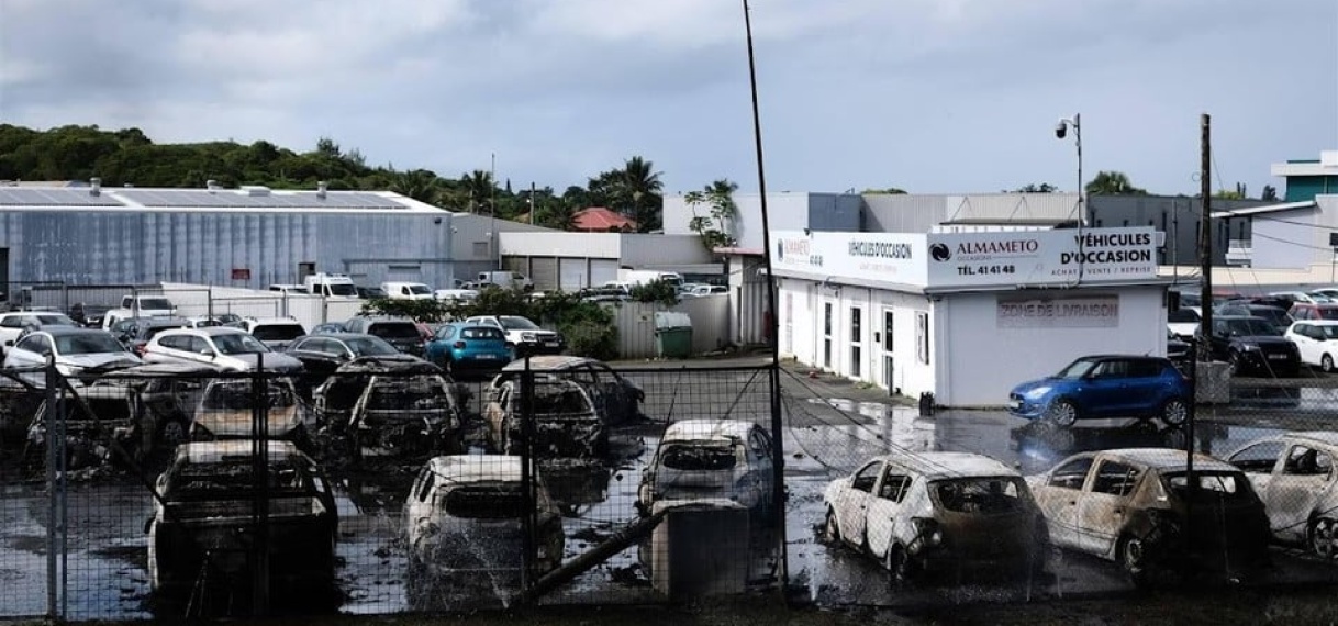 Doden bij rellen en plunderingen in Nieuw-Caledonië