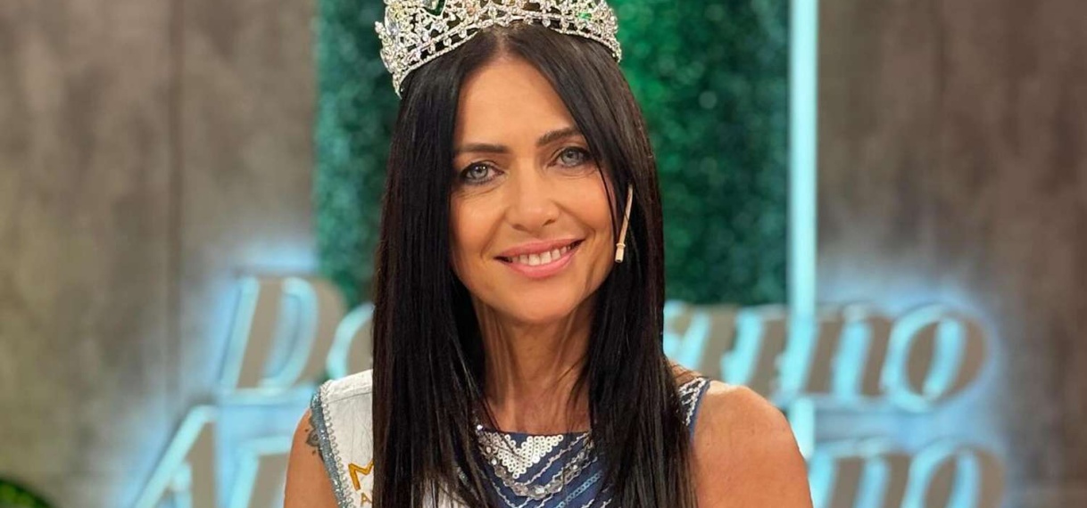 60-jarige vrouw gekroond tot Miss Universe Buenos Aires