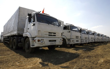 Russische vrachtwagen verwondt omstanders met kapotgetrokken bovenleiding