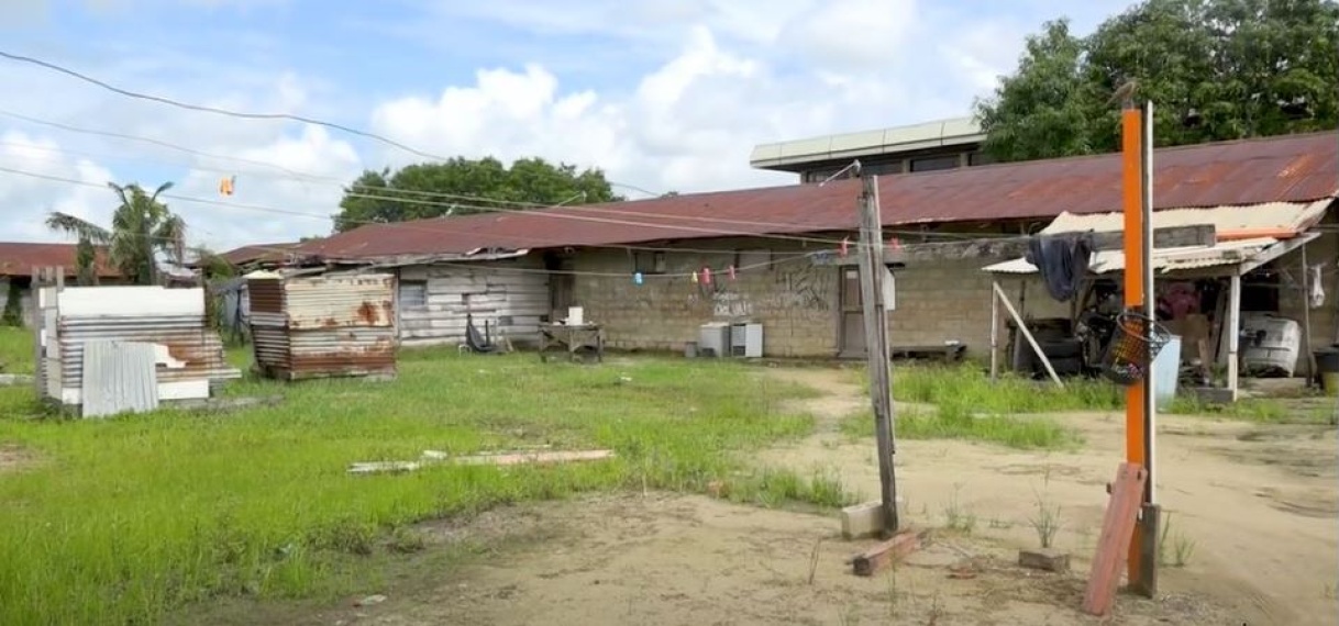 Bewoners Baka NIS moeten verhuizen