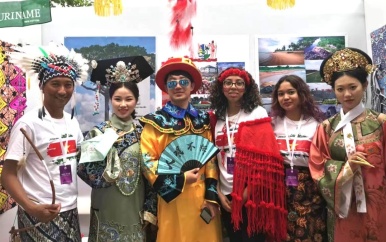 Suriname maakt indruk op 20e International Youth Cultural Festival in China