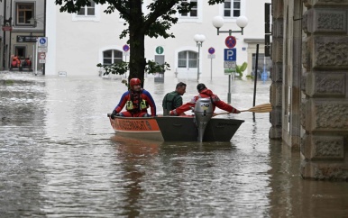 UPDATE: Vrouw na ruim twee dagen uit boom gered bij watersnood in Zuid-Duitsland