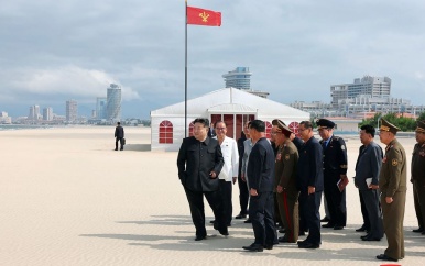 Noord-Korea bouwt megastrandresort, maar wie mag daar straks heen?