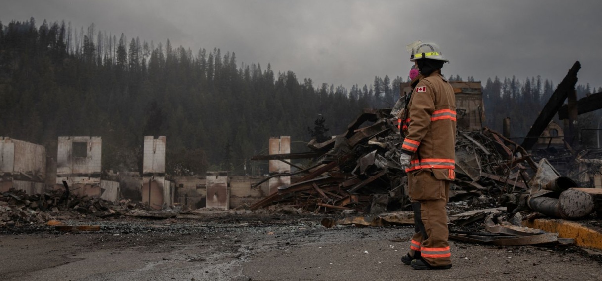 Brandweerman omgekomen bij bestrijden van aanhoudende natuurbranden Canada