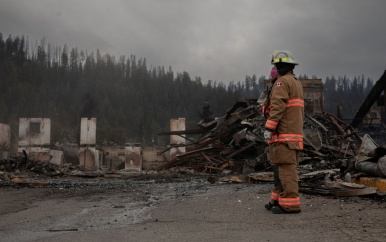 Brandweerman omgekomen bij bestrijden van aanhoudende natuurbranden Canada