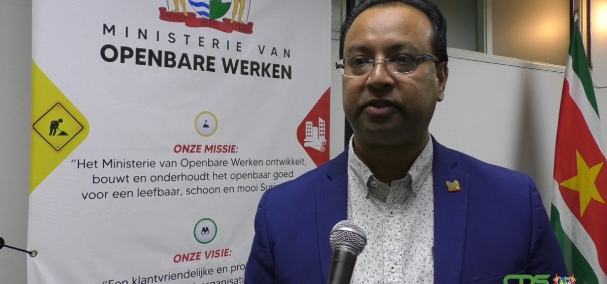 Nurmohamed: “De duivel wil alleen voor onrust zorgen in het land”