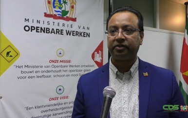 Nurmohamed: “De duivel wil alleen voor onrust zorgen in het land”