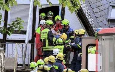 Ook vader van Urks gezin gered uit puin van Duits hotel, twee mensen nog vast