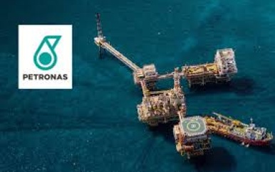 Petronas overweegt drijvend vloeibaar aardgasproject voor de kust van suriname