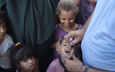 Vaccinatie tegen polio leidt tot blijdschap in Gaza, ondanks ellende