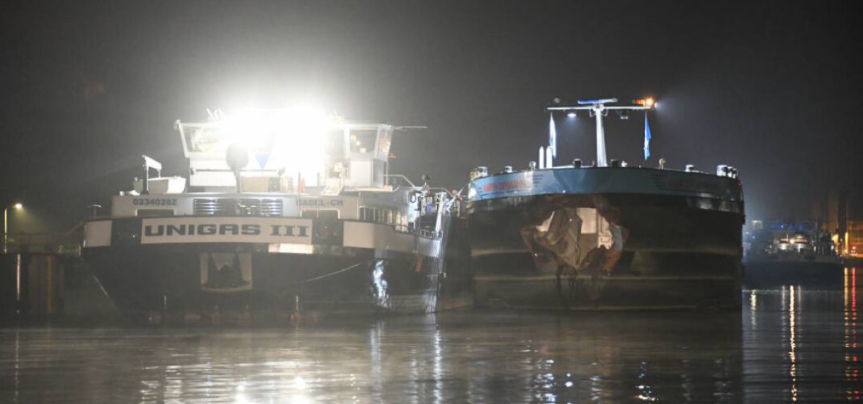 Tankers hebben flink gat in romp na aanvaring in Zeeland