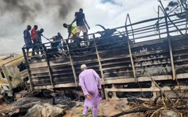 Tientallen doden bij explosie van tankwagen in Nigeria