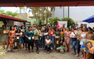 Rotaract Club of Paramaribo organiseert succesvol ‘Sip and Paint’ evenement met Malesia Murray als host