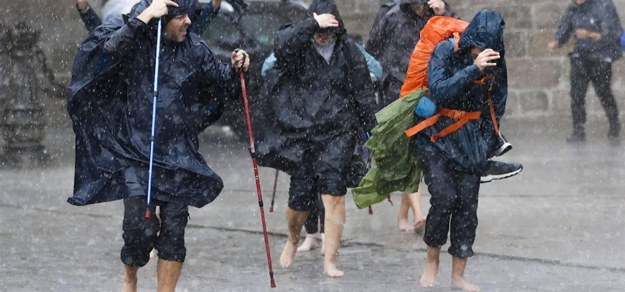 Storm Kirk veroorzaakt overlast in Spanje, buurlanden waarschuwen