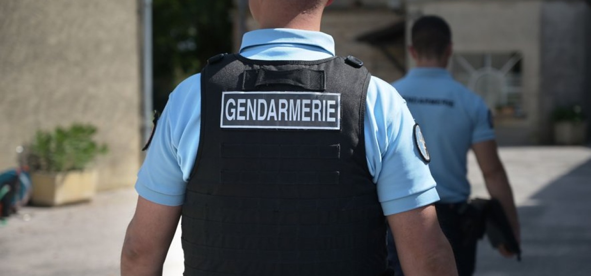 Vijftienjarige jongen vijftig keer gestoken en levend verbrand in Marseille