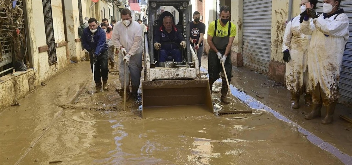 Aantal vermisten overstromingen Valencia gedaald in week met meer regen