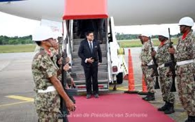 President Santokhi teruggekeerd in Suriname