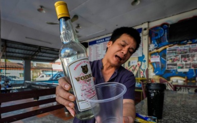 Vierde dode door vergiftigde drankjes Laos, ministerie waarschuwt Nederlanders