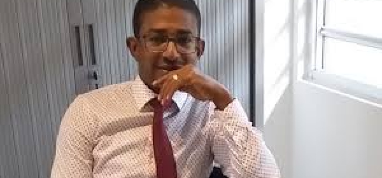 Delano Landvreugd, nieuwe minister van BIZA, Maurits Hassankhan wordt Onderminister