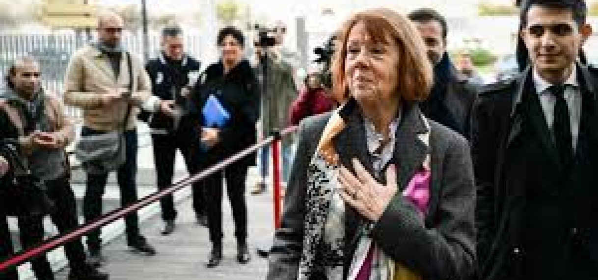 20 jaar cel geëist tegen Fransman die zijn vrouw jarenlang liet verkrachten