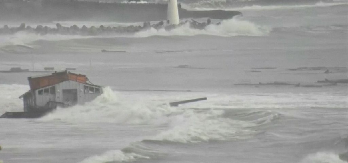 Dode en vermiste door storm en hoge golven in Amerikaanse staat Californië
