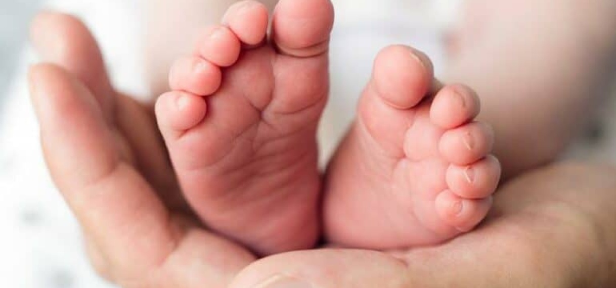 Duizenden baby’s krijgen dubbele achternaam na wetswijziging
