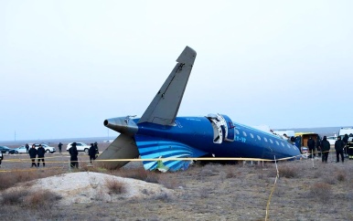 UPDATE: Passagiers rampvlucht Azerbeidzjan hoorden explosie, Rusland wijst naar mist