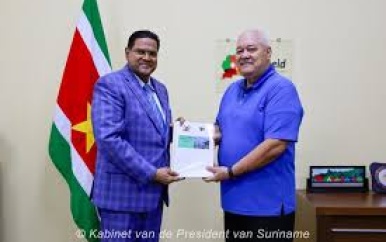 Suriname versterkt rampenrespons met herzien olierampenplan