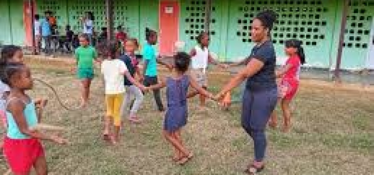 Project ‘Sociaal Agogische Vorming in Buurten’ van start in Coronie