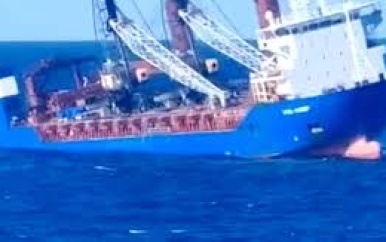 Russisch vrachtschip zinkt in Middellandse Zee na explosie, twee vermisten