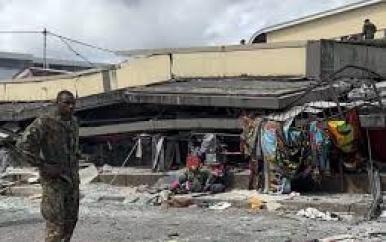 Eilandstaat Vanuatu in 24 uur getroffen door twee aardbevingen, zeker 14 doden