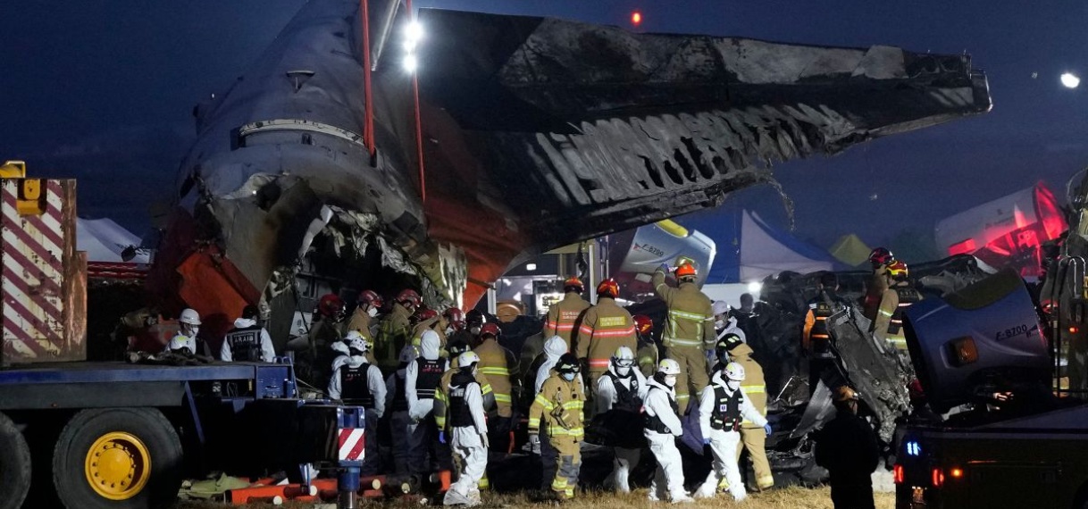 Bijna alle 181 inzittenden omgekomen bij vliegtuigcrash Zuid-Korea, 2 overlevenden