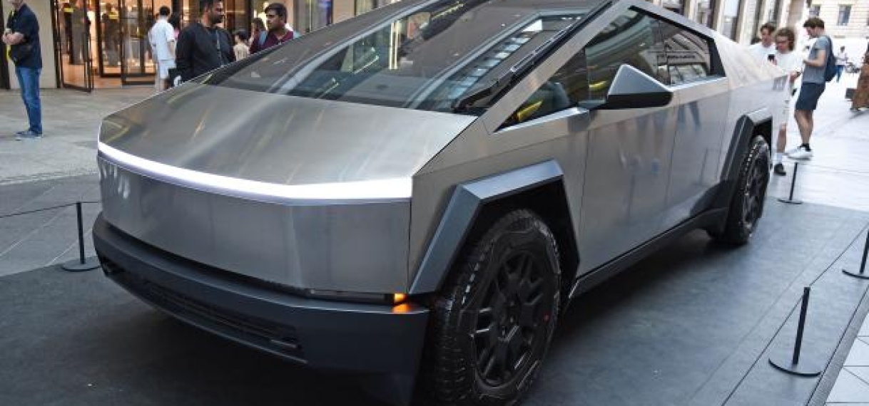 Veelbesproken Cybertruck van Musk is een flop, aldus Amerikaanse analisten