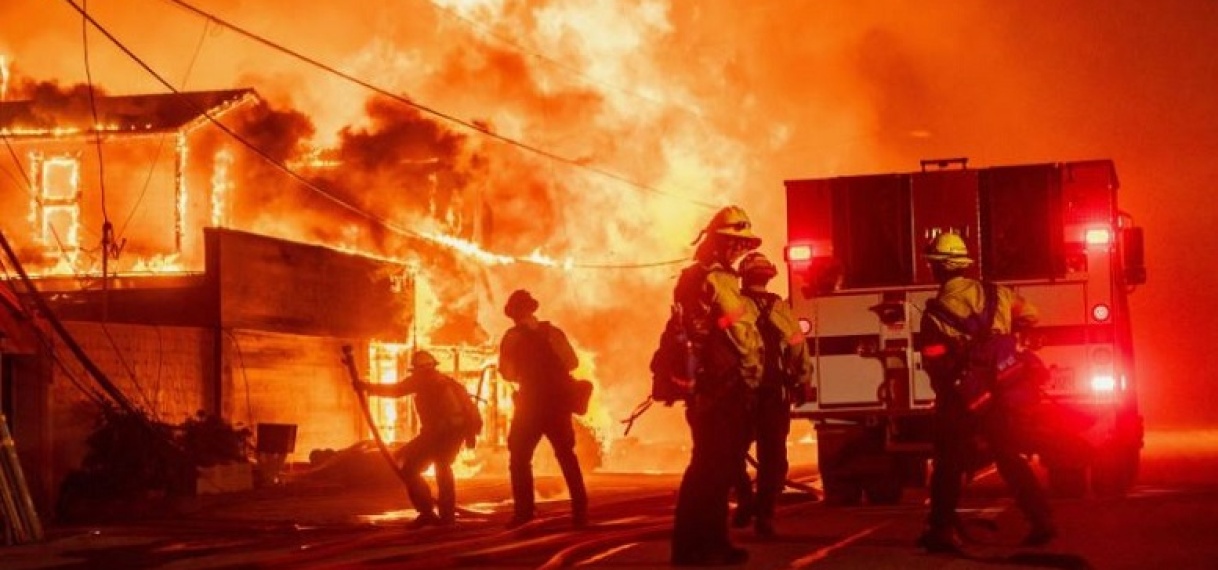 UPDATE: Brandweer worstelt in Los Angeles: ‘Geen korps is hiertegen opgewassen’