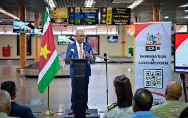 Suriname moderniseert grensprocedures met digitaal Immigration & Customs Form