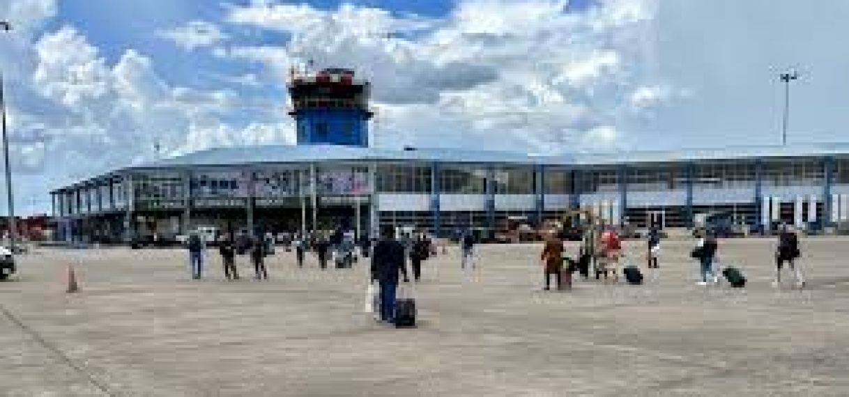 Johan Adolf Pengel International Airport krijgt hoge communicatiemast