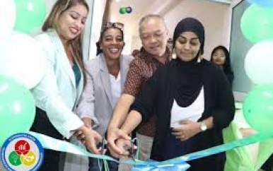Officiële ingebruikname van het Reverse Osmosis Apparaat bij Diapura Nefrocentrum Tamansarie