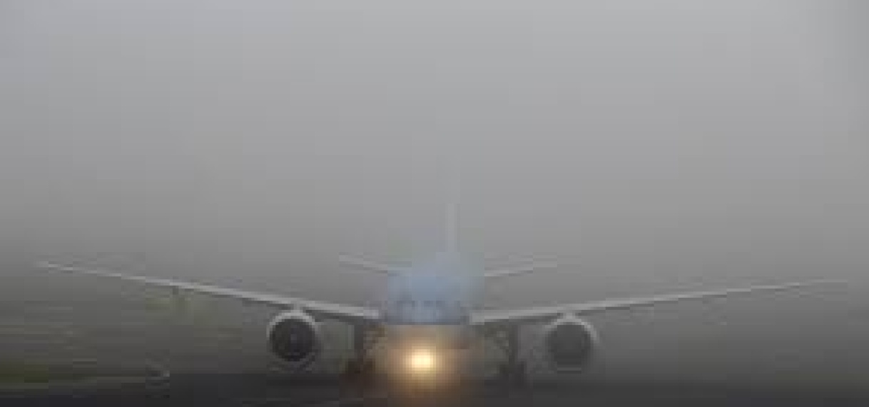 Tientallen vluchten op Schiphol geannuleerd vanwege mist