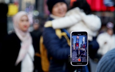 UPDATE: Trump stelt verkoop TikTok weer uit met negentig dagen