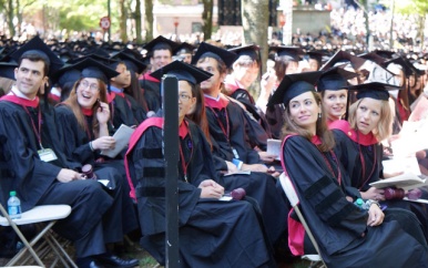 VS gaat sociale media van buitenlandse studenten controleren bij visumaanvraag