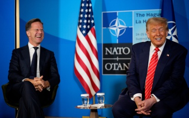 Rutte en Trump spreken vertrouwen uit op dag stemming over defensie-uitgaven