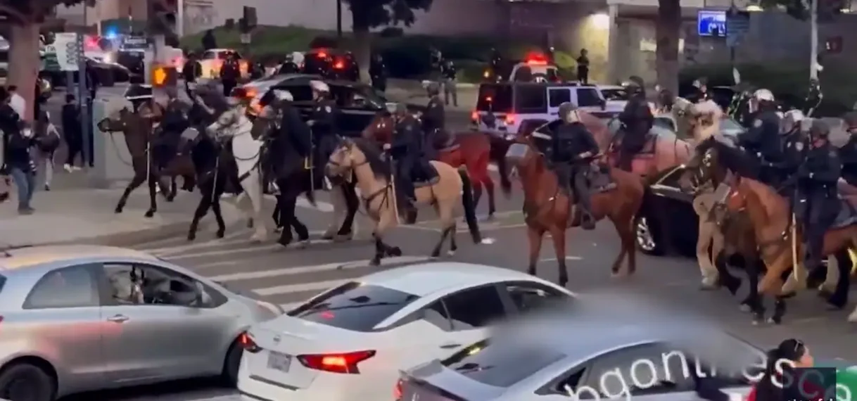 Chaos in straten van Los Angeles na aankondiging avondklok
