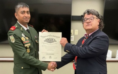 Majoor Bhagwandien rondt eliteopleiding VS met succes af